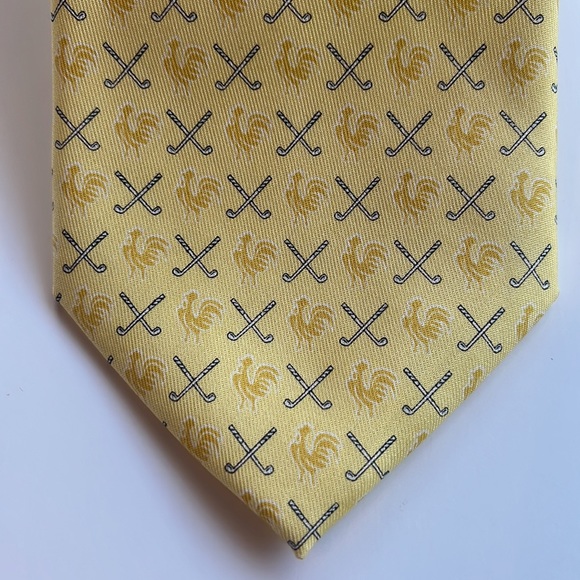Vineyard Vines Other - Vineyard Vines Custom Collection Handmade Silk Tie - Golf Clubs & Rooster 🏌️🐓